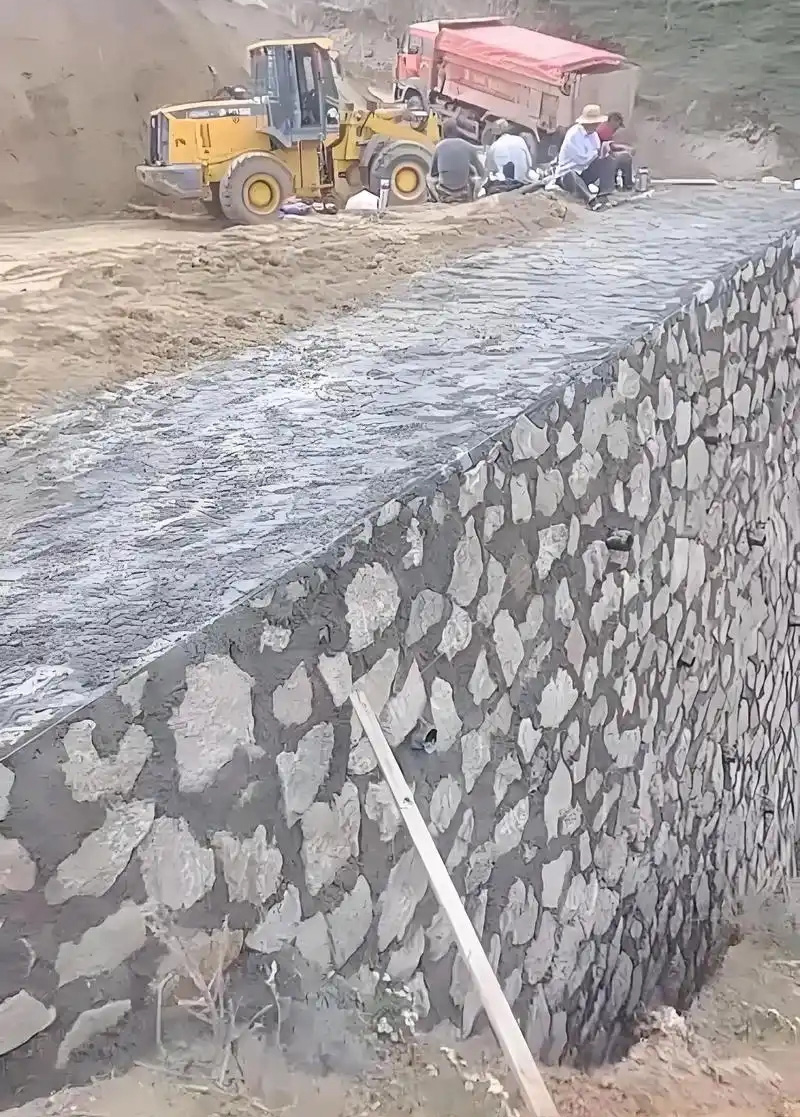安庆枞阳县边坡加固